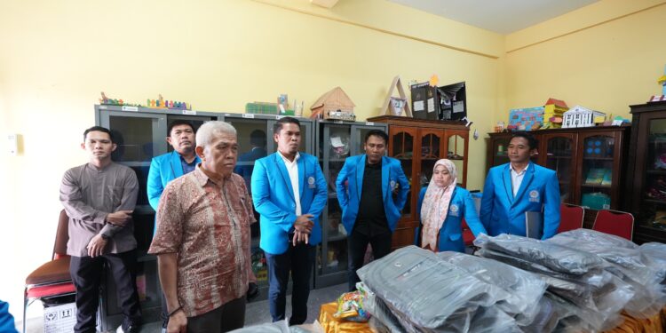 FKIP UMSU Deploys Traumatic Counseling Team and Educational Aid for Disaster Victims in Tanjung Pura, Langkat