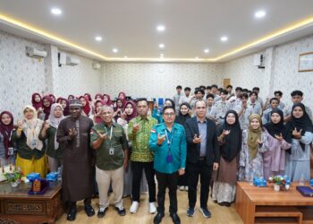 SMA Muhammadiyah 1 Pekanbaru Study Tour to UMSU