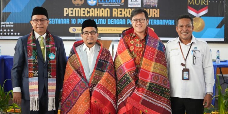UMSU Signs MoUs with North Sumatra Government Agencies; Rector Shares International Class Success at LLDIKTI Seminar and MURI Record-Breaking Event