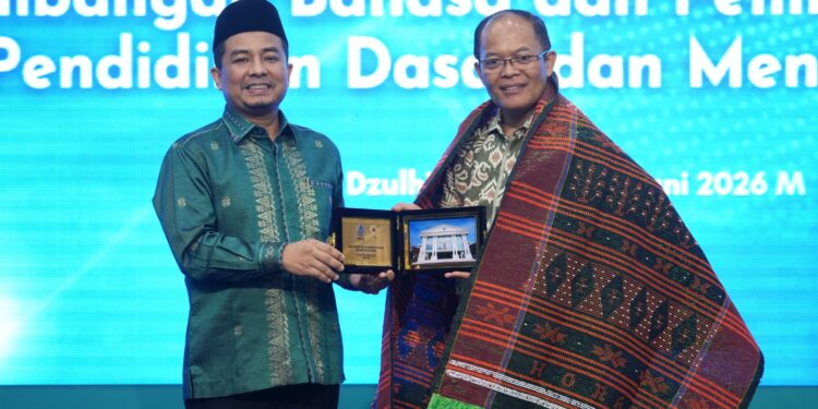 UMSU and the Language Development Agency of Indonesia’s Ministry of Primary and Secondary Education Sign MoU; Yemeni Student Showcases Indonesian Language Proficiency