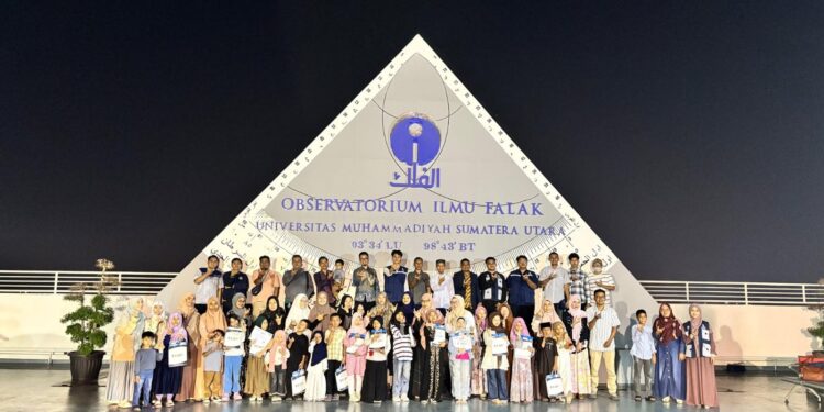 OIF UMSU’s Astronomy Week Draws Enthusiastic Participation from Medan Residents