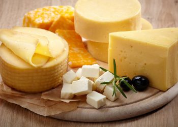 Walau Lezat, Ternyata Keju Memiliki Efek Samping yang Perlu Diketahui!