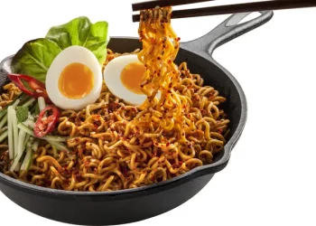 5 Dampak Buruk Terlalu Sering Konsumsi Mie Instan Bagi Kesehatan