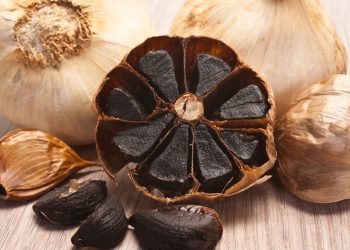 Black Garlic: Si Hitam Penuh Manfaat dan Kandungan yang Luar Biasa