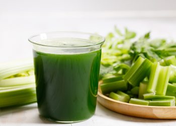 Manfaat Jus Seledri Untuk Menjaga Kesehatan Tubuh
