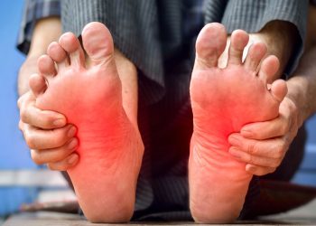 Kaki Kesemutan Saat Duduk Lama, Ini Cara Mengatasinya
