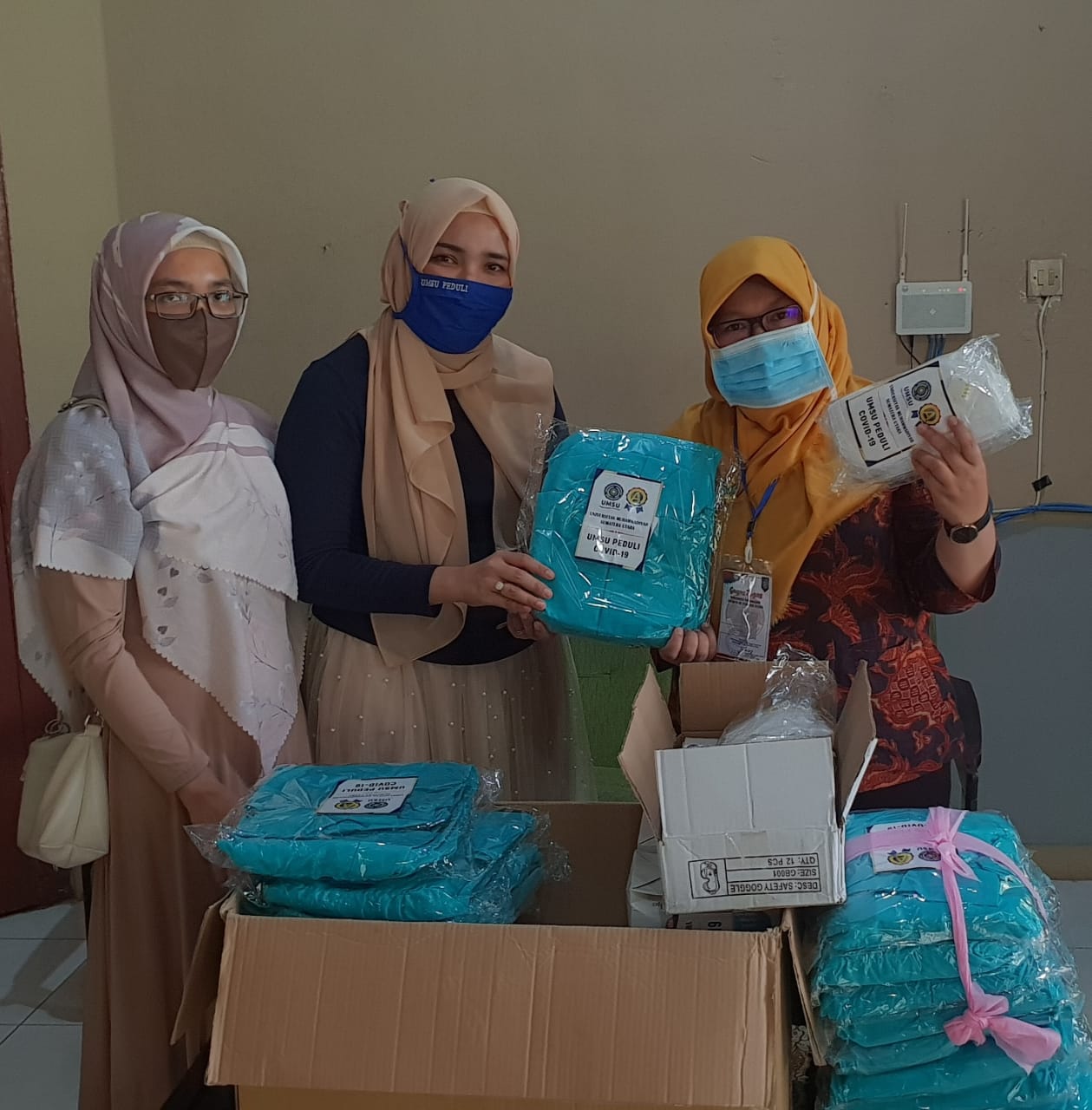 Tim UMSU Peduli Covid -19 Salurkan Bantuan APD