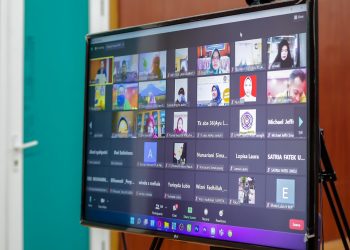 Tantangan dan Strategi Orangtua Dalam Mendidik Anak Di Masa Pandemi