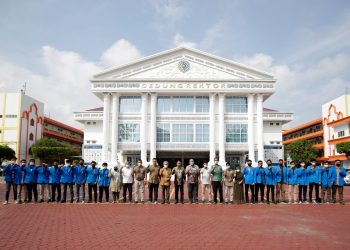 Rektor UMSU Melepas 20 Mahasiswa Fakultas Teknik Ikut Magang Bersertifikat