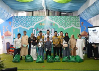 Rektor UMSU Beri Santunan Pada Acara Buka Puasa Bersama RSU Muhammadiyah Sumatera Utara