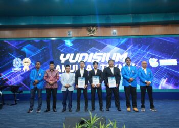 Fakultas Teknik UMSU Yudisium 72 Lulusan Rektor Apresiasi Inovasi dan Prestasi