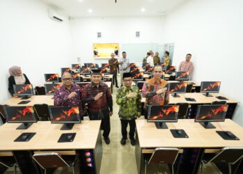 Spill Prodi Baru, Rektor UMSU Resmikan Lab Komputer Fakultas Ekonomi dan Bisnis