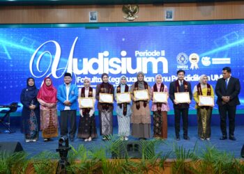 Yudisium 260 Sarjana Pendidikan  FKIP UMSU Bekali Alumni Spiritual Mental Health